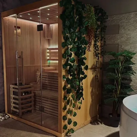 Breath47spa - Private White Jacuzzi & Sauna In *
