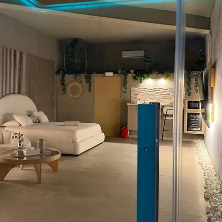 Breath47spa - Private White Jacuzzi & Sauna In Apartment