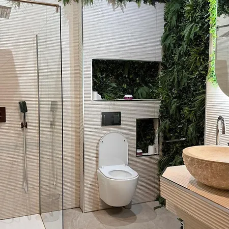 Breath47spa - Private White Jacuzzi & Sauna In Apartment