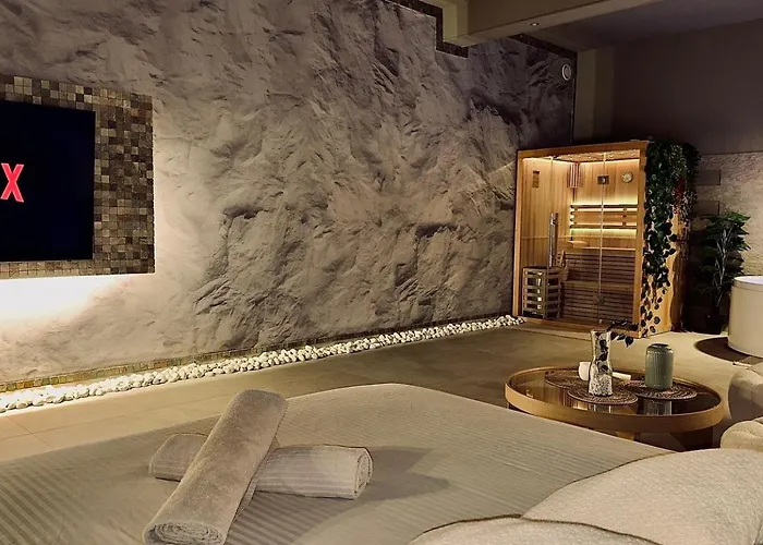 Breath47spa - Private White Jacuzzi & Sauna In Appartement Marbellac
